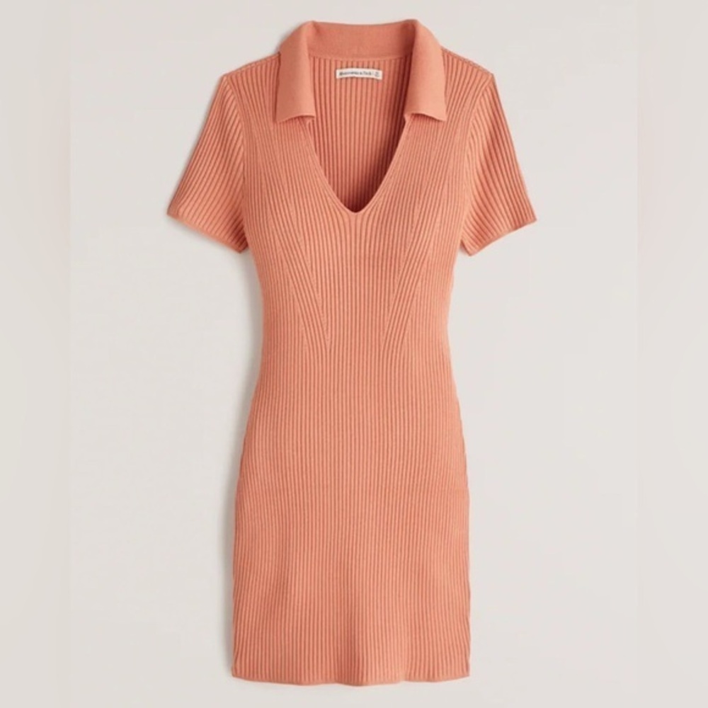 NWT Abercrombie & Fitch coral polo collared knit dress V-neck size medium ribbed
